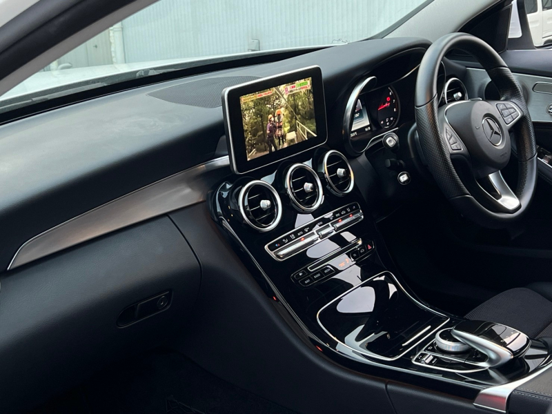 メルセデスベンツ Cクラス 中古車