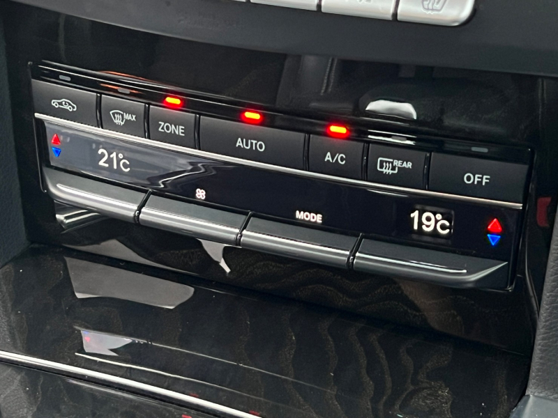 メルセデスベンツ Eクラス 中古車