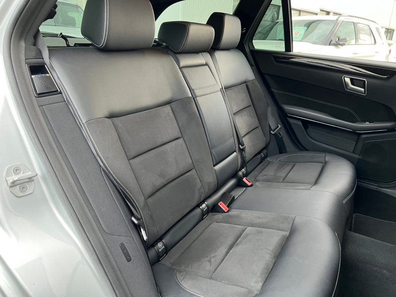 メルセデスベンツ Eクラス 中古車