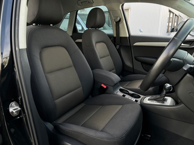 アウディ Q3 中古車