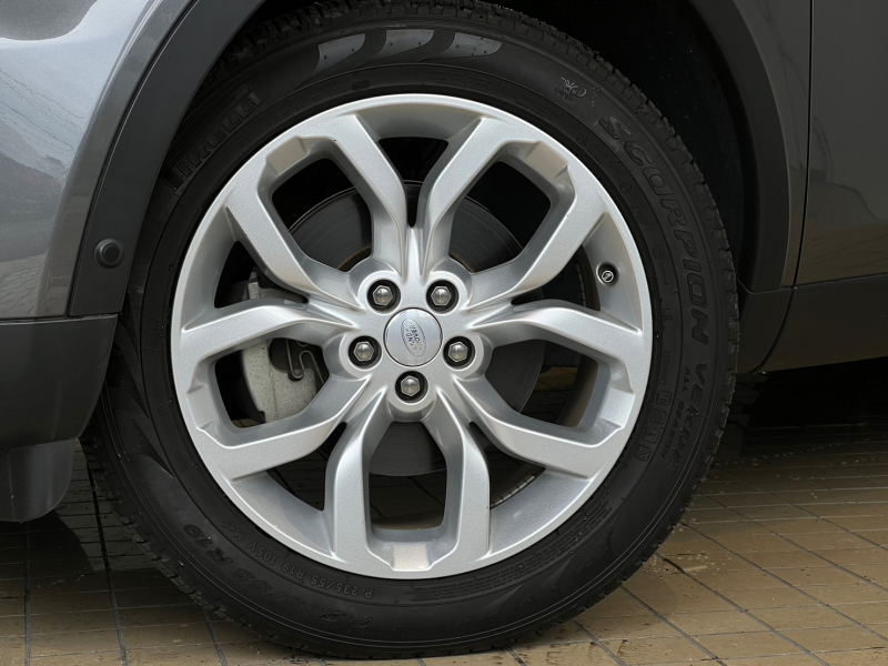 ランドローバー ディスカバリースポーツ 中古車