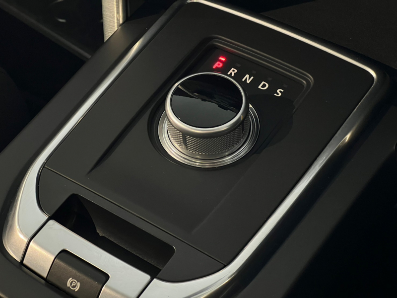 ランドローバー ディスカバリースポーツ 中古車