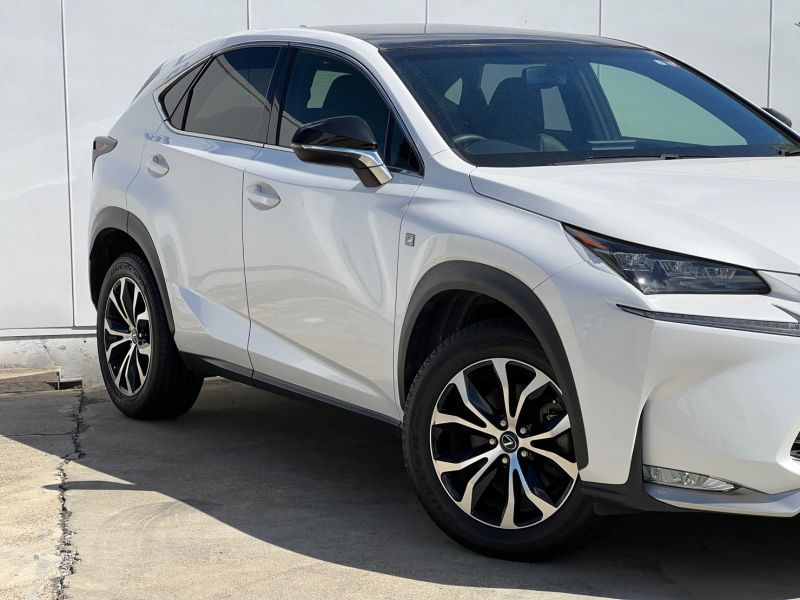 レクサス NX 中古車