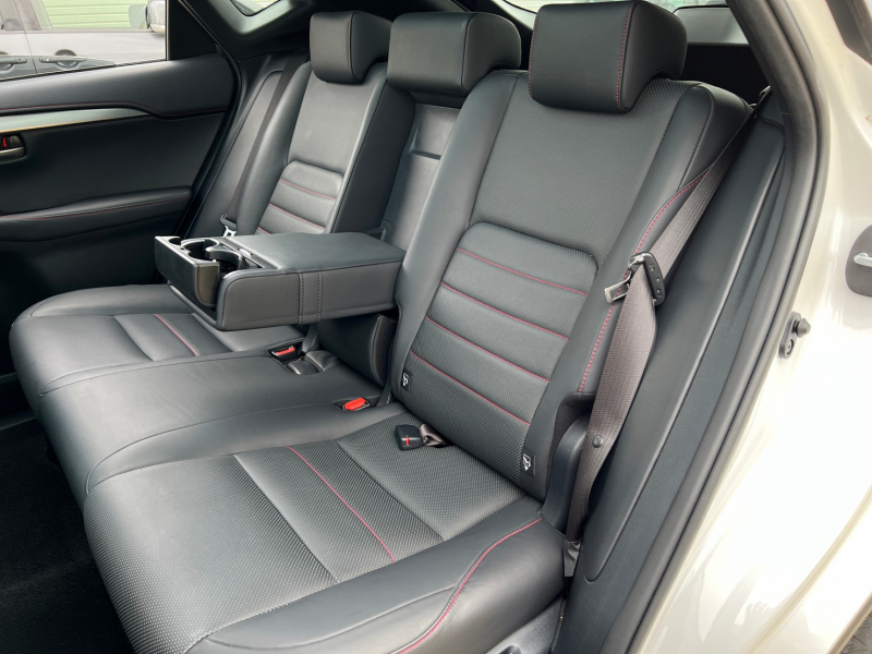 レクサス NX 中古車