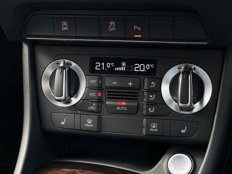 アウディ Q3 中古車