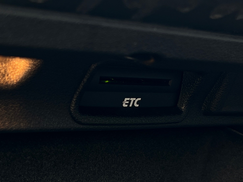 アウディ Q3 中古車