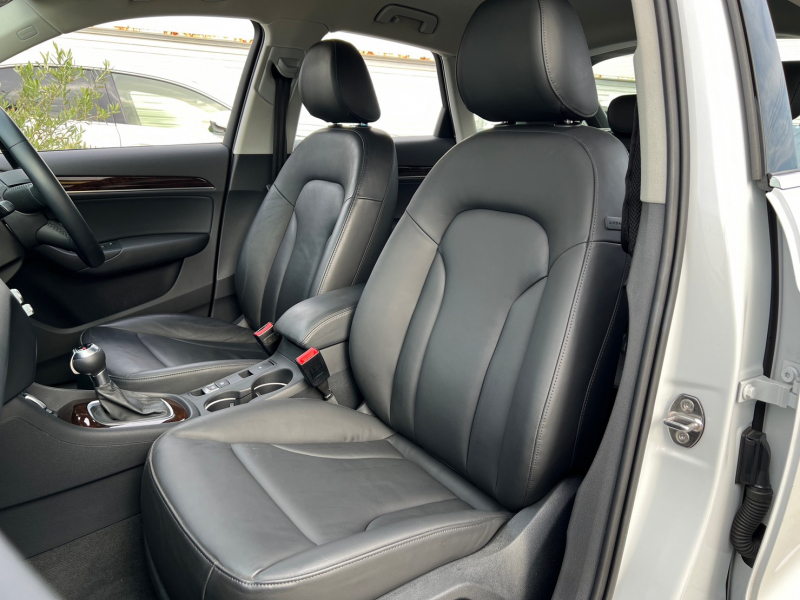 アウディ Q3 中古車