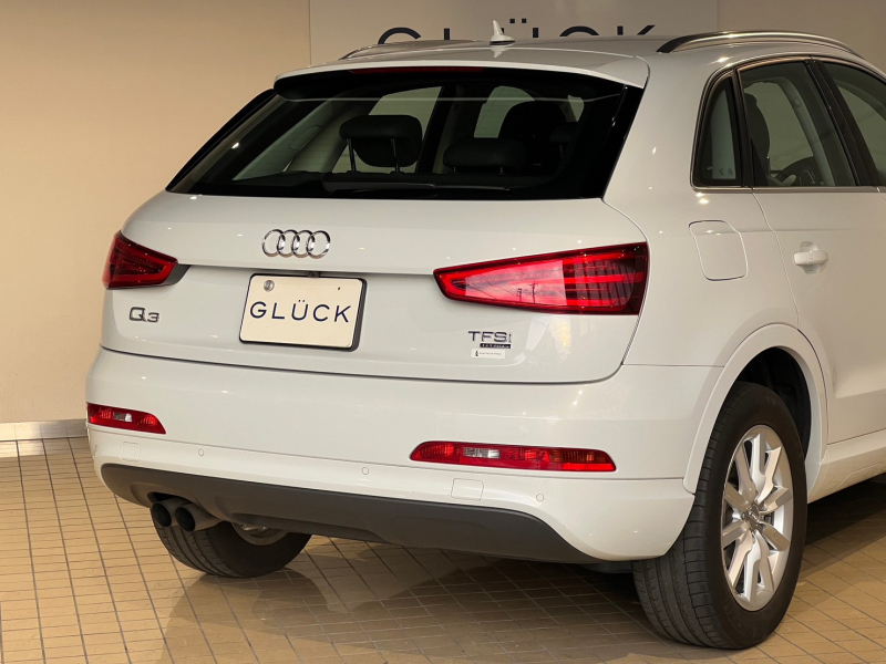 アウディ Q3 中古車