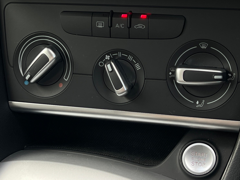 アウディ Q3 中古車