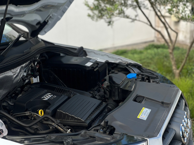 アウディ Q3 中古車