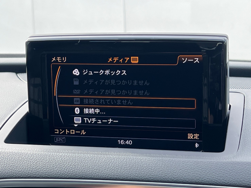 アウディ Q3 中古車