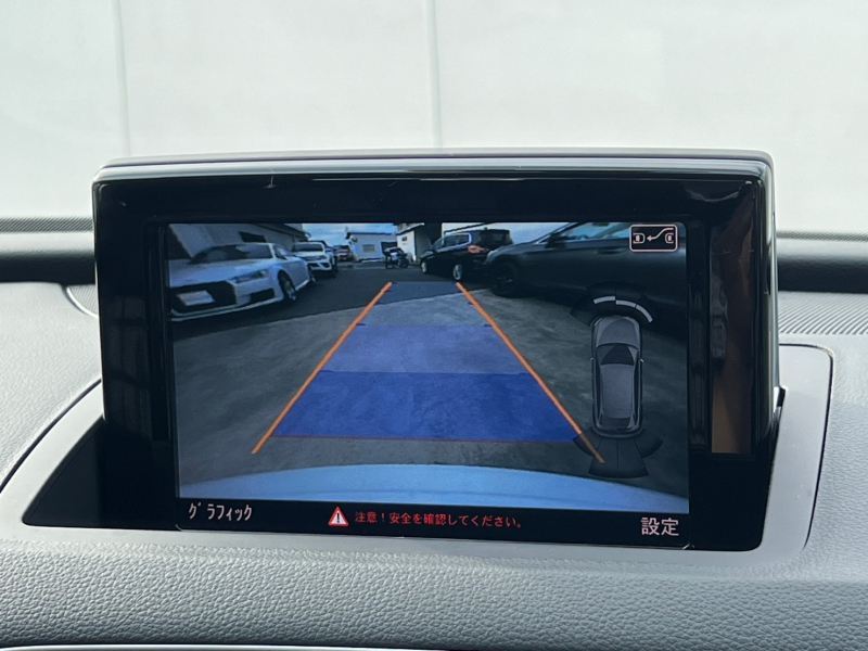 アウディ Q3 中古車