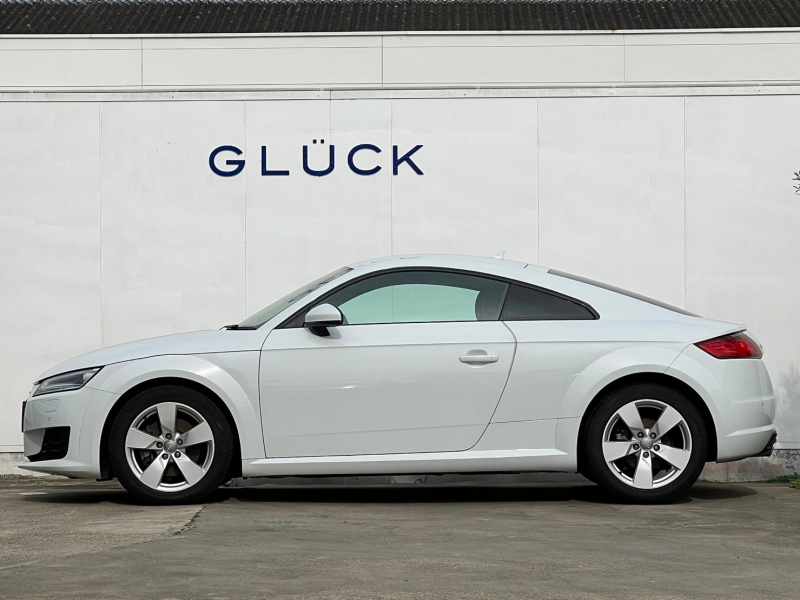 アウディ TTクーペ 中古車