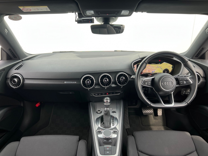 アウディ TTクーペ 中古車