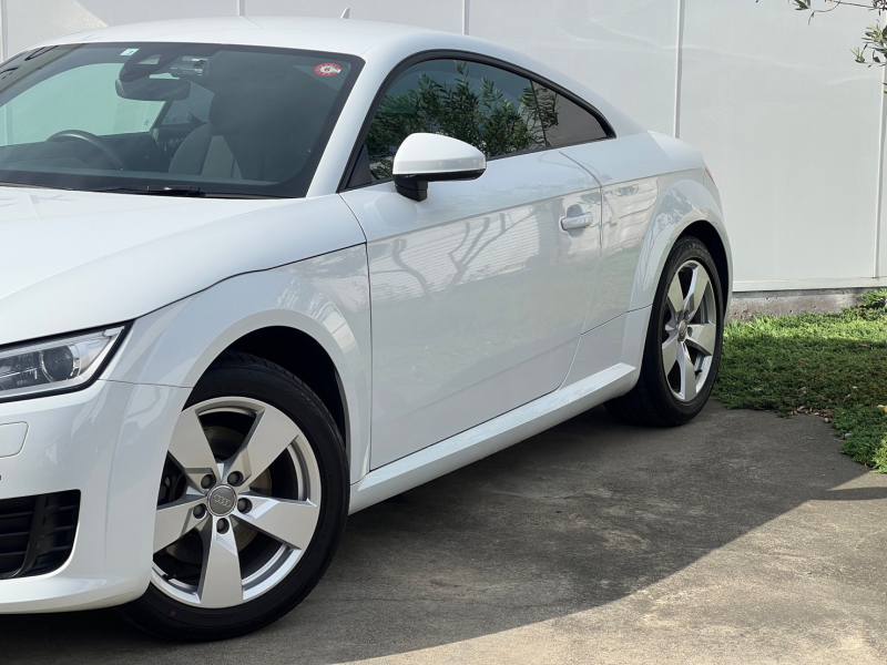 アウディ TTクーペ 中古車