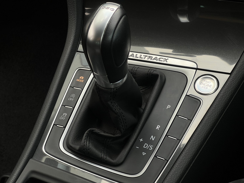 フォルクスワーゲン ゴルフ 中古車