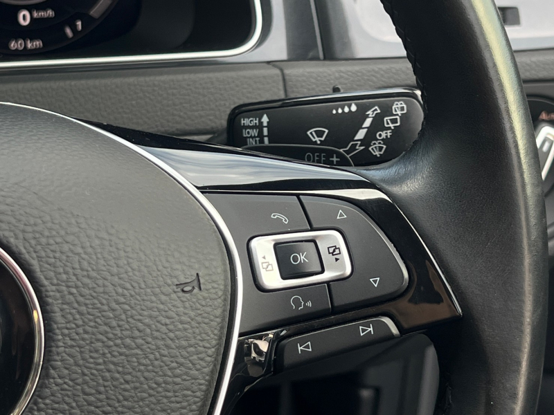 フォルクスワーゲン ゴルフ 中古車