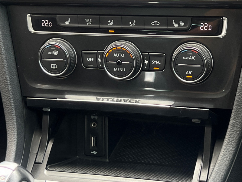 フォルクスワーゲン ゴルフ 中古車