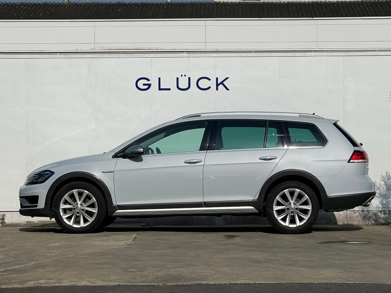 フォルクスワーゲン ゴルフ 中古車