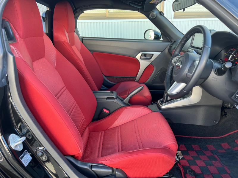 ダイハツ コペン 中古車