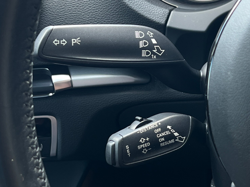 アウディ A3スポーツバック 中古車