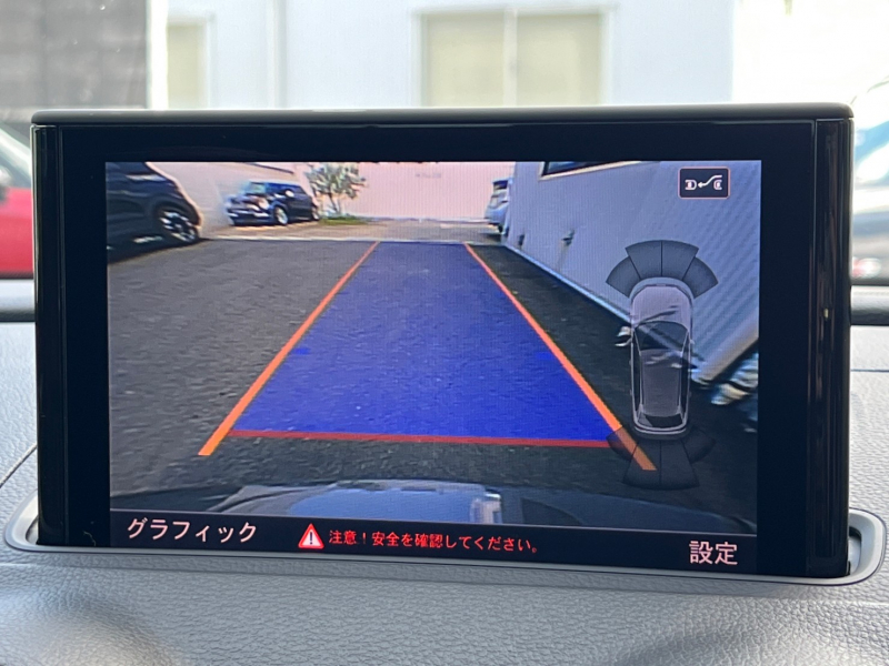 アウディ A3スポーツバック 中古車