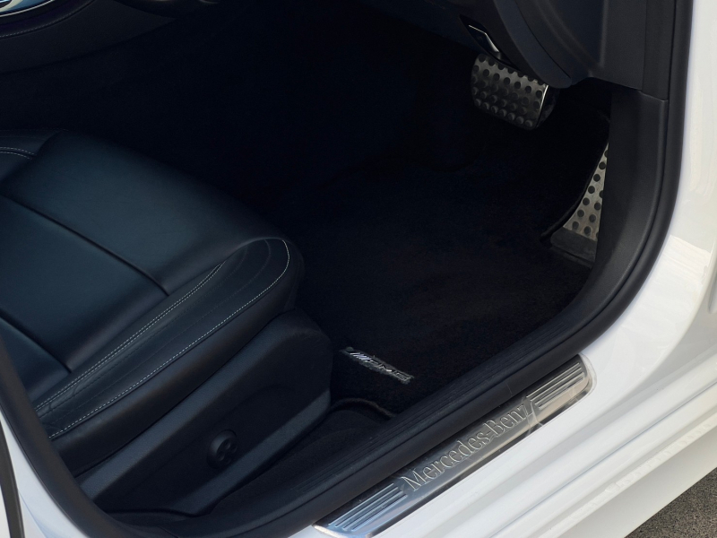 メルセデスベンツ Eクラス 中古車