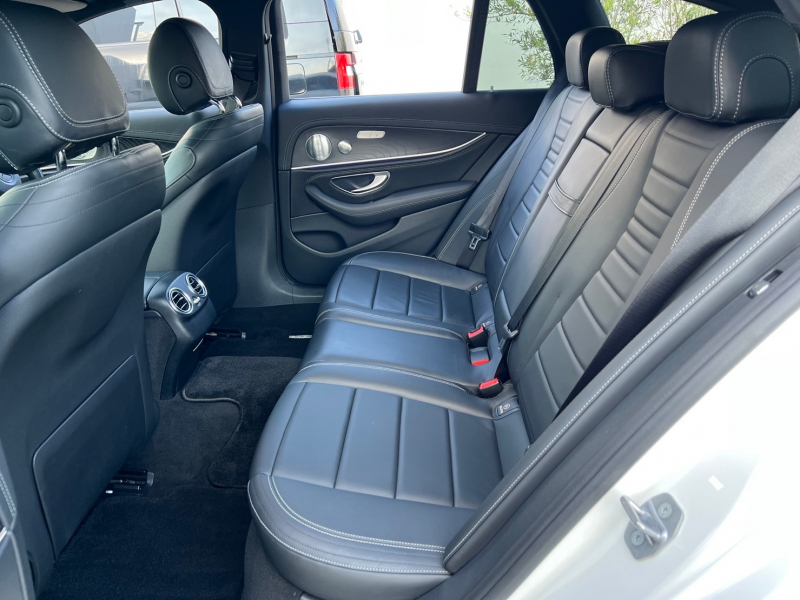 メルセデスベンツ Eクラス 中古車