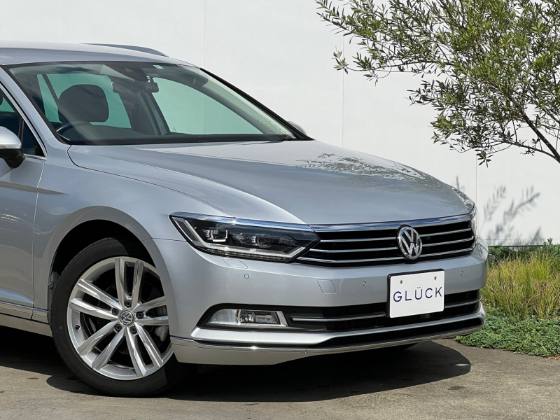 フォルクスワーゲン パサートヴァリアント 中古車