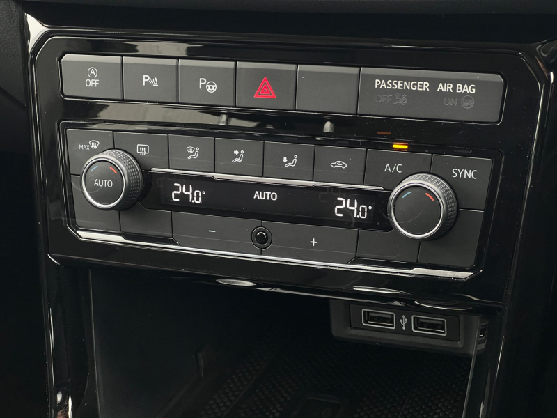 フォルクスワーゲン T-Cross 中古車