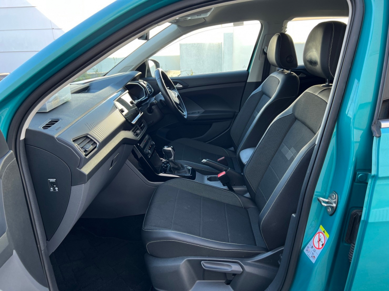 フォルクスワーゲン T-Cross 中古車