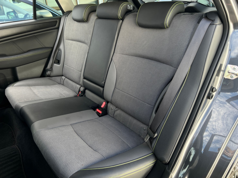 スバル レガシィ 中古車