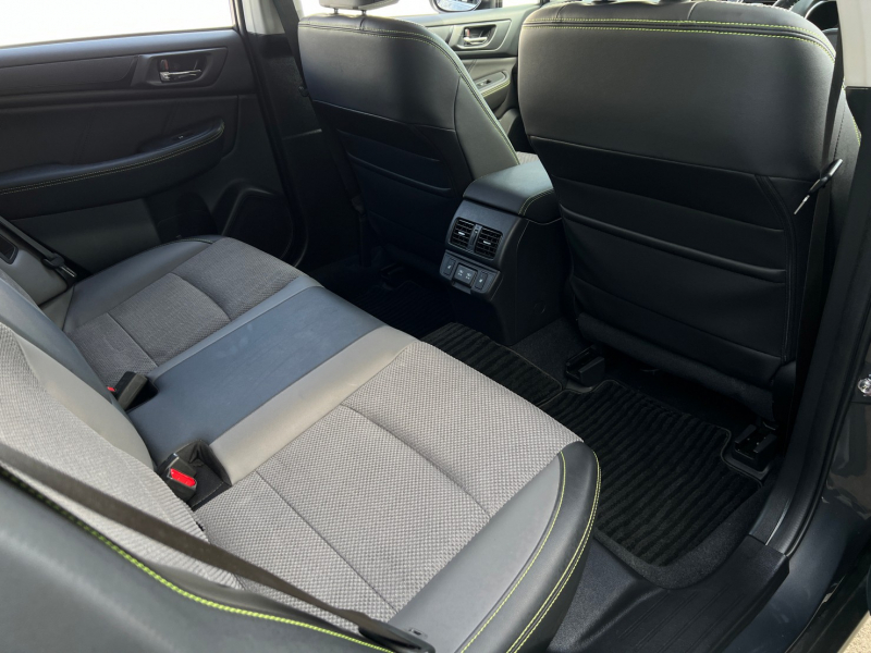 スバル レガシィ 中古車