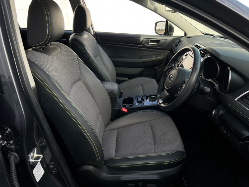 スバル レガシィ 中古車