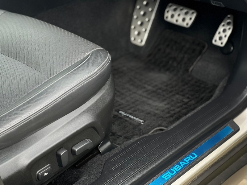 スバル アウトバック 中古車