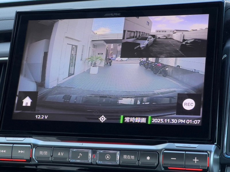 三菱 デリカD:5 中古車