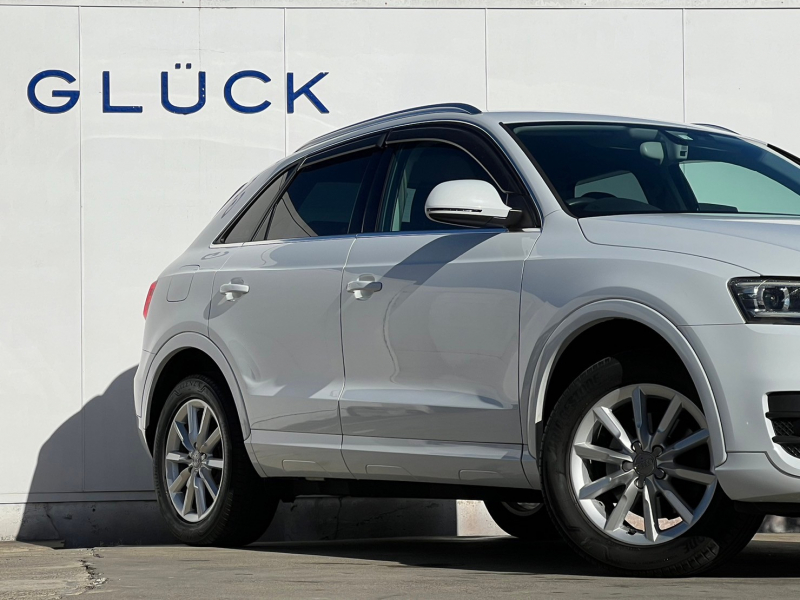 アウディ Q3 中古車