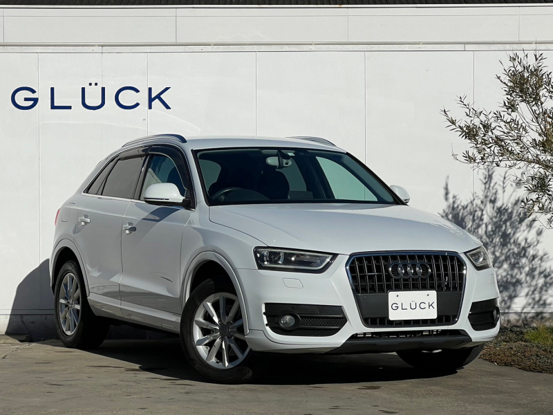 アウディ Q3 中古車