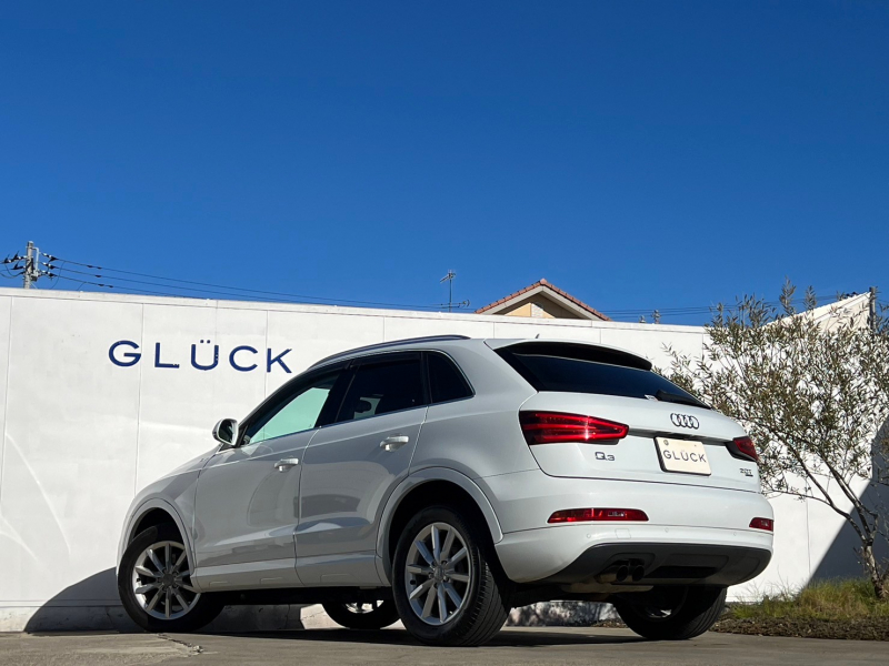 アウディ Q3 中古車