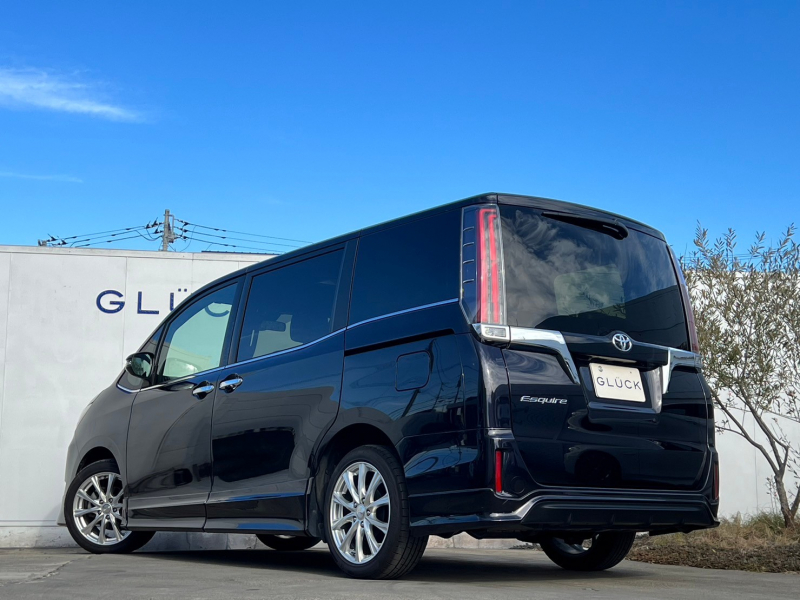 トヨタ エスクァイア 中古車