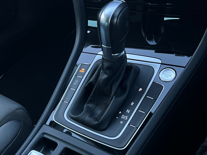 フォルクスワーゲン ゴルフ 中古車