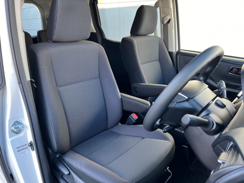 トヨタ ノア 中古車