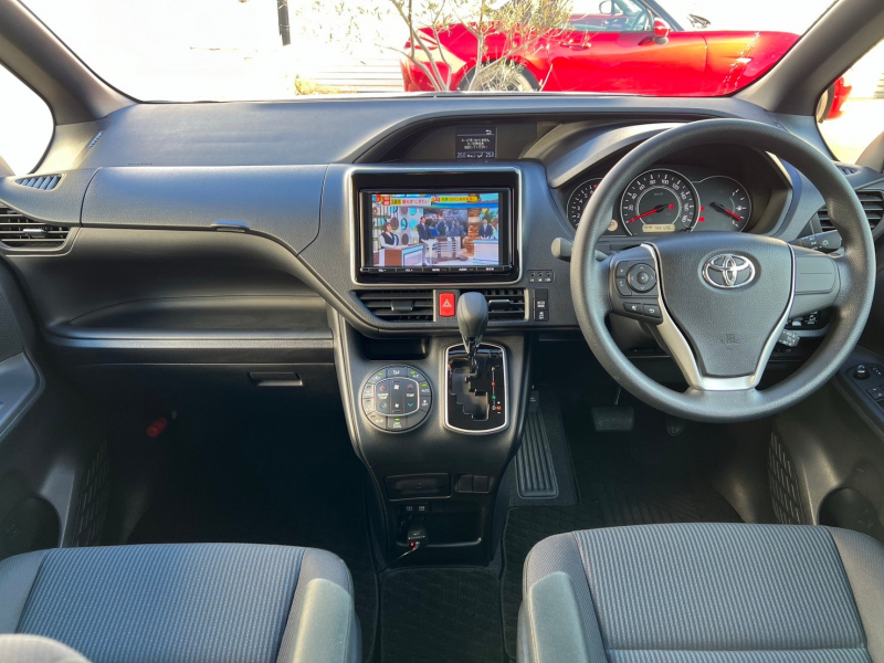 トヨタ ノア 中古車