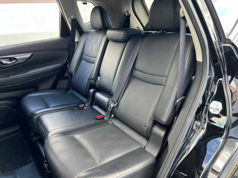 日産 エクストレイル 中古車