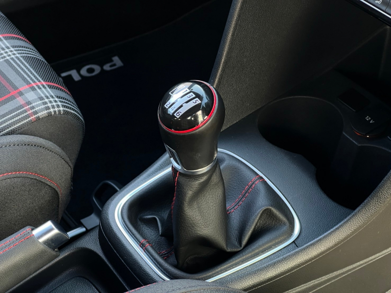 フォルクスワーゲン ポロ 中古車