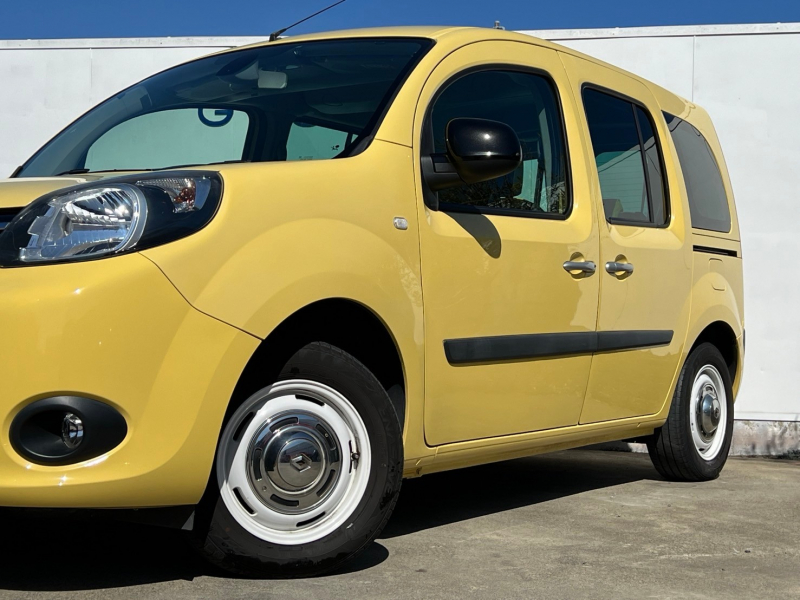 ルノー カングー ゼン EDC 1オーナー カロッツェリアナビ クルーズ