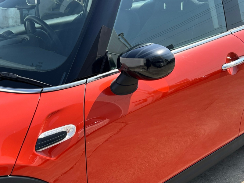 MINI(ミニ) ミニ クーパー3ドアDCT 1オーナー 前後ドライブ MINI(ミニ) ミニ クーパー3ドアDCT 1オーナー 前後ドライブ