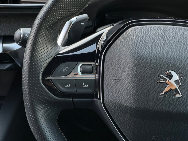 プジョー 3008 中古車