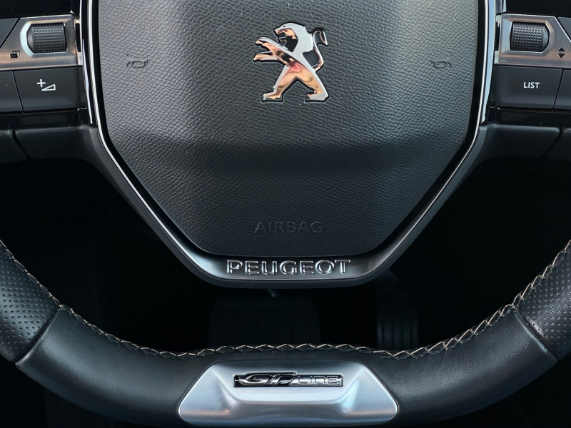 プジョー 3008 中古車