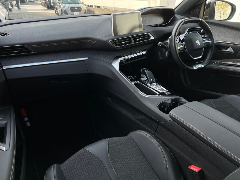 プジョー 3008 中古車